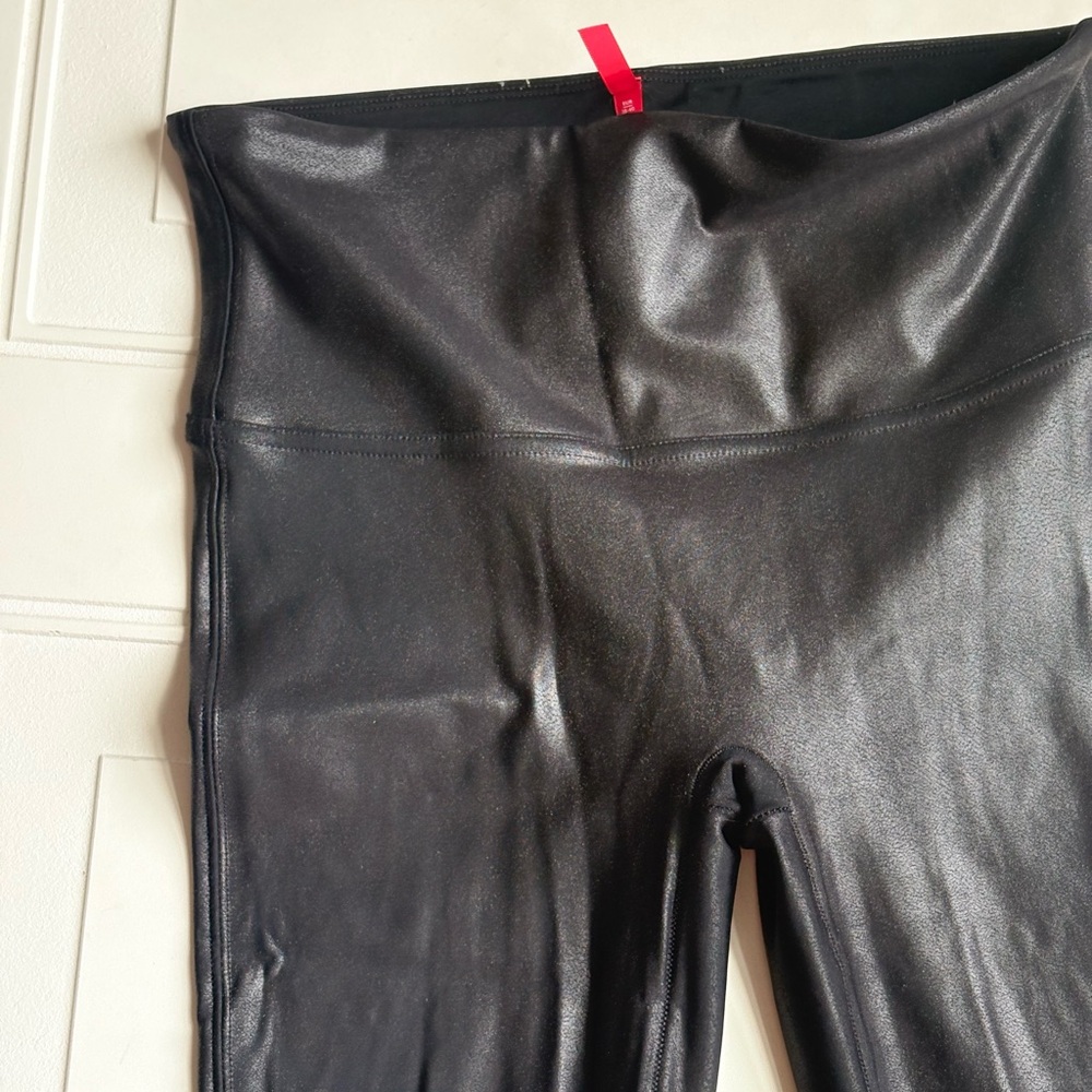SPANX High-Waisted Faux Leather Leggings Black Size M - Picture 3 of 5